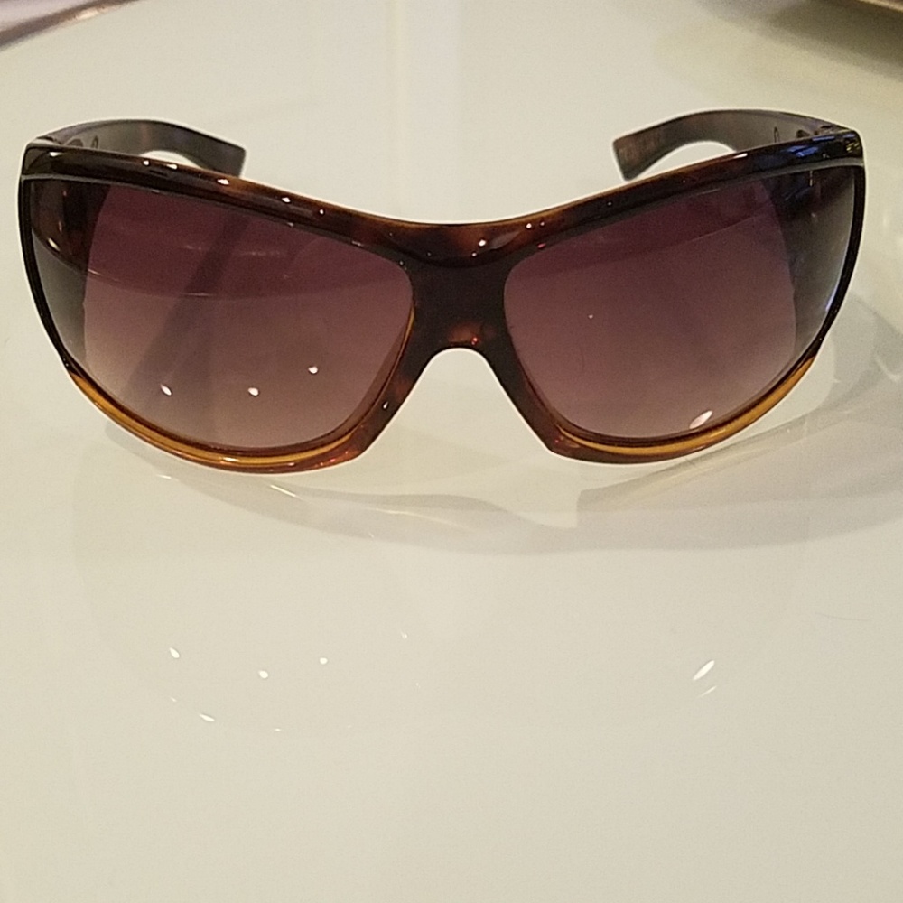 Von Zipper polarized Debutante Tortoise Sunglasses